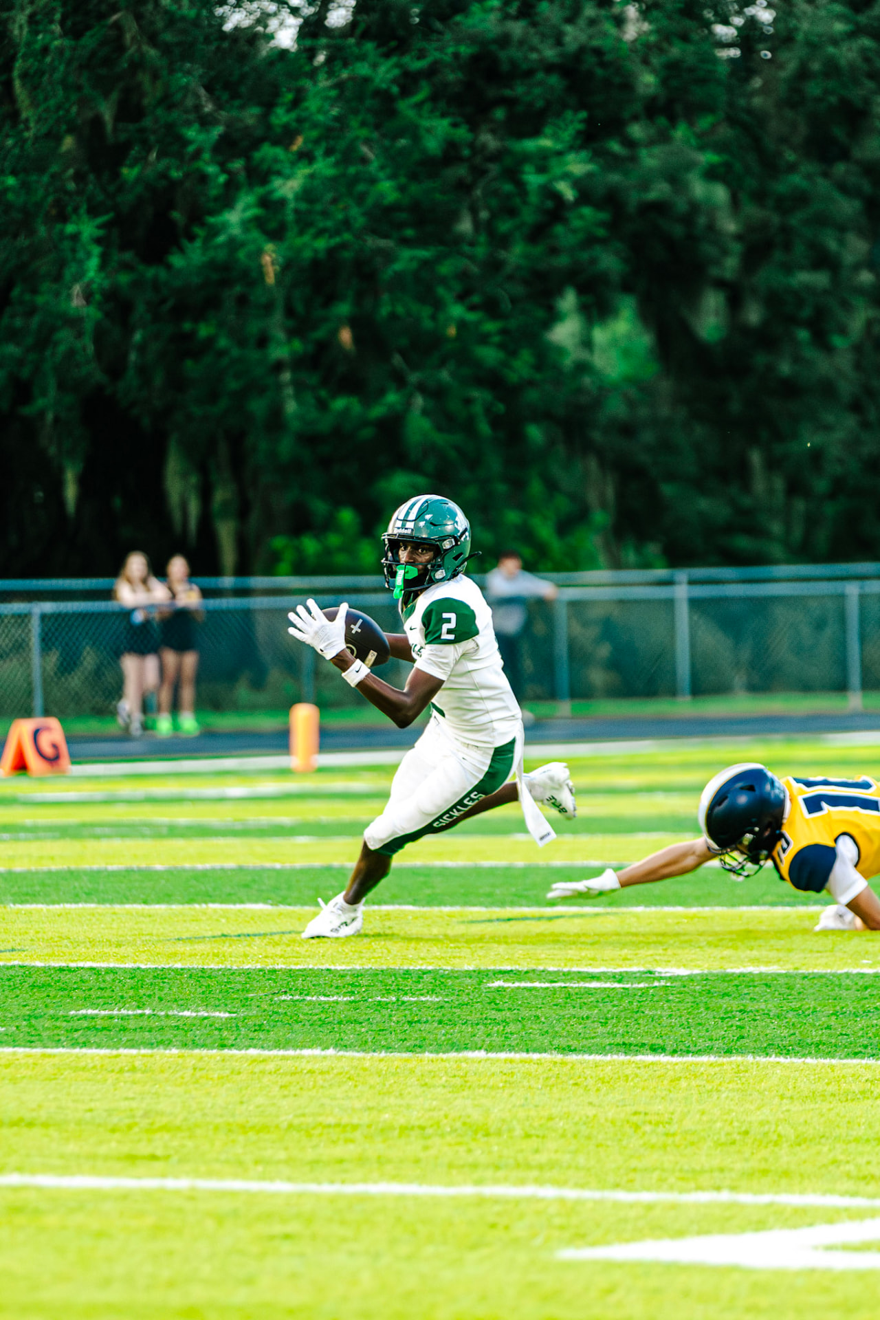 Sickles player sprinting free with the ball